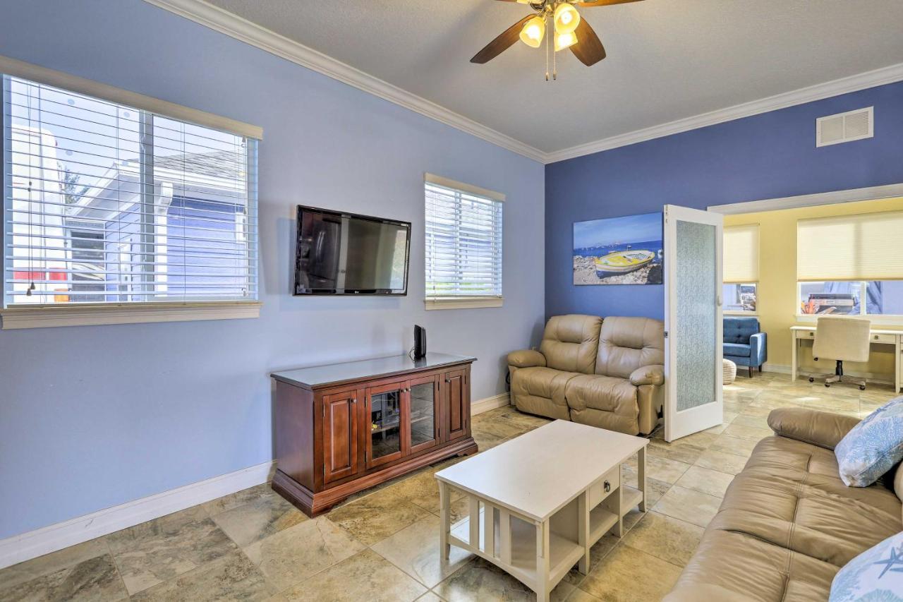 The Shell House In Titusville Pool, Golf Access Exterior photo
